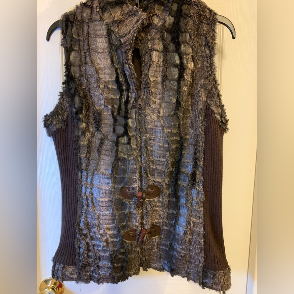 Piccadilly Womens Faux Fur Vest Size Small